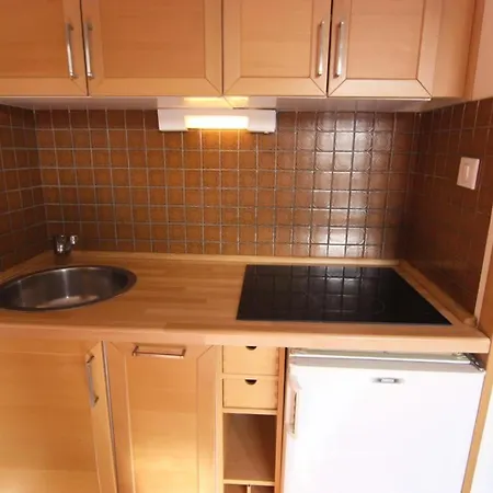 Appartement Trois Vallees - 2 Personnes En De Station Et A Proximite Du Centre Mae-7801