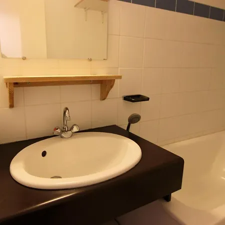 公寓 Trois Vallees - 2 Personnes En De Station Et A Proximite Du Centre Mae-7801 *