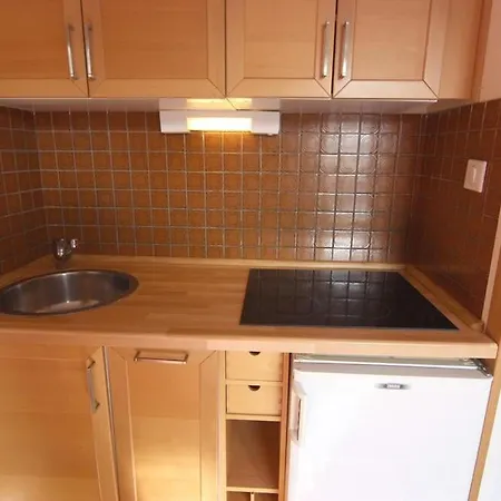 Apartment Trois Vallees - 2 Personnes En De Station Et A Proximite Du Centre Mae-7801
